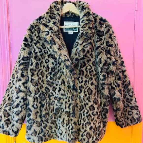 AE Leopard Faux Fur Coat - M - Picture 1 of 8
